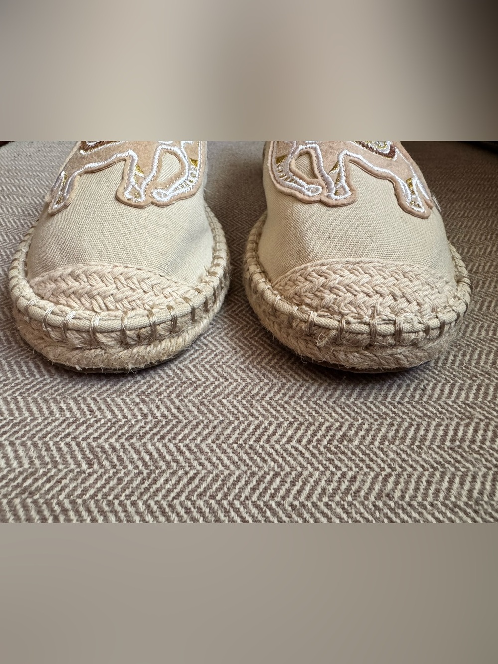 Crown & Ivy “Skylar”  Elephant Canvas Espadrille Loafers in Natural/Ivory - 8.5 - Picture 5 of 12